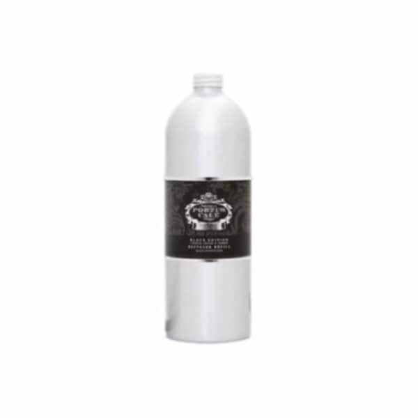 בקבוק מילוי Portus Cale Black Edition בנפח 900 מ"ל, בצבע כסף, עם כתפיים מעוגלות, מכסה הברגה ותווית שחורה מעוטרת עם טקסט בעברית, על רקע לבן. - vavaVoom.co.il